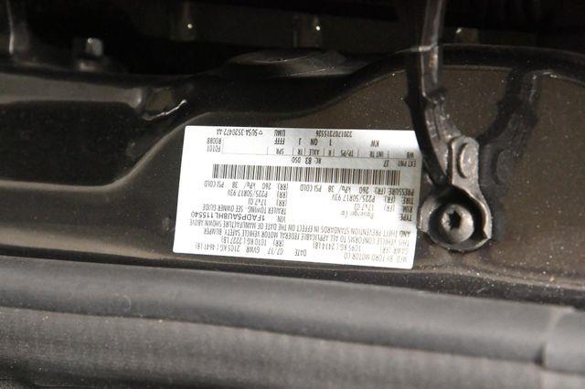2017 Ford C-Max Hybrid SE photo