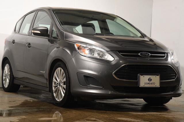2017 Ford C-Max Hybrid SE photo