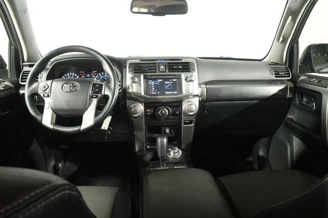2016 Toyota 4Runner SR5 Premium photo