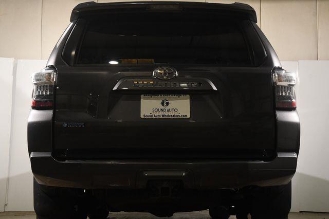 2016 Toyota 4Runner SR5 Premium photo