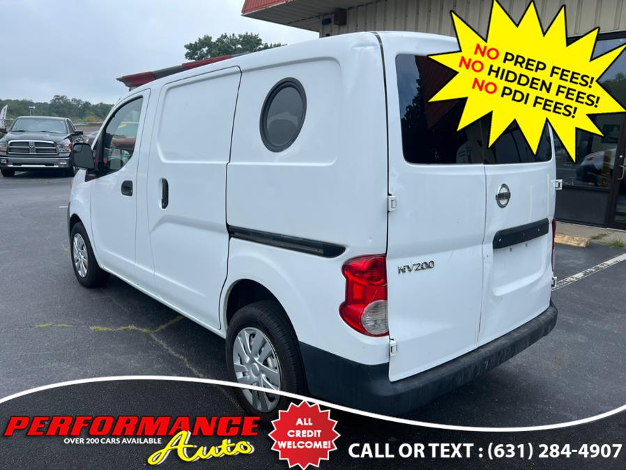 2015 Nissan NV200 I4 S photo