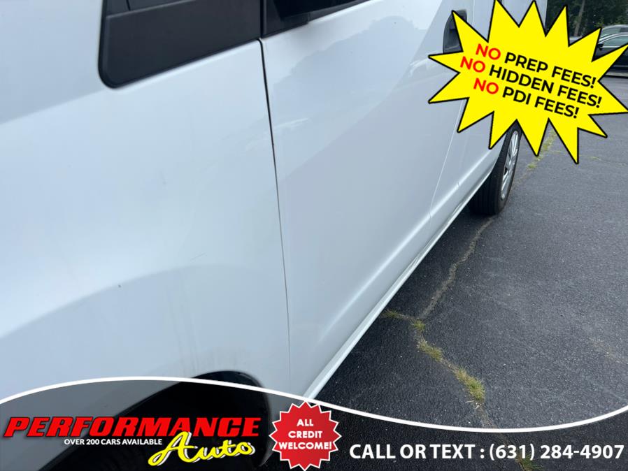 2015 Nissan NV200 I4 S photo