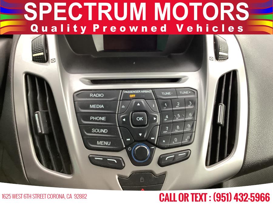 2016 Ford Transit Connect LWB XLT photo