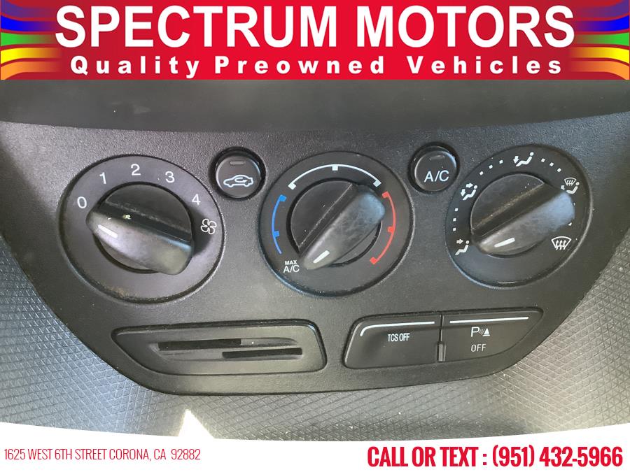 2016 Ford Transit Connect LWB XL photo