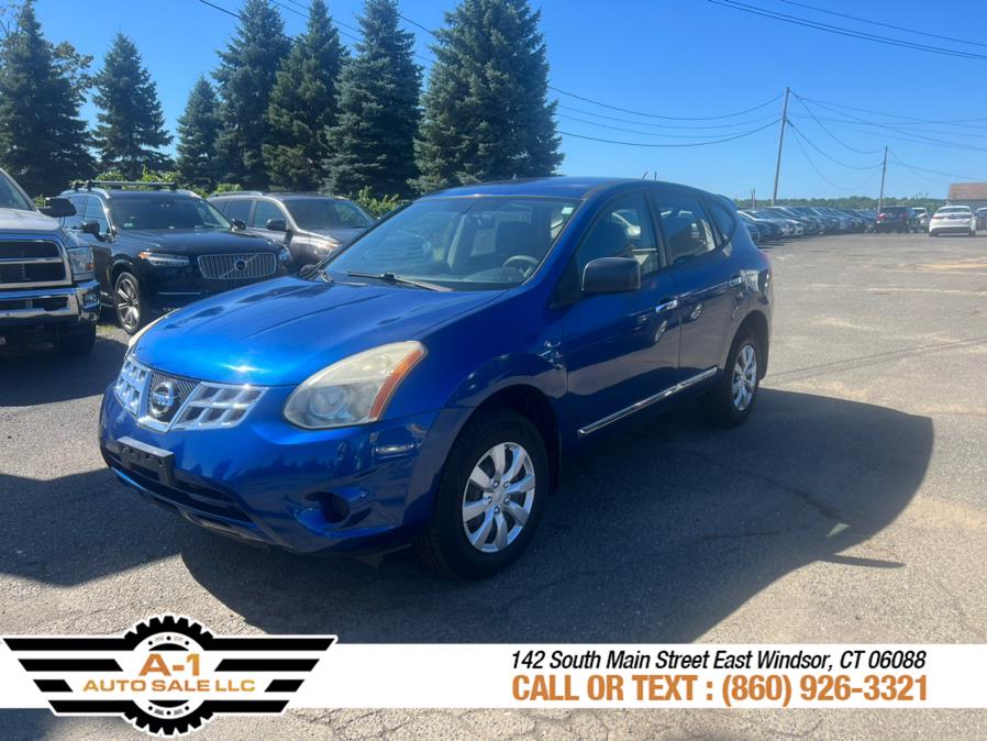 2011 Nissan Rogue S photo