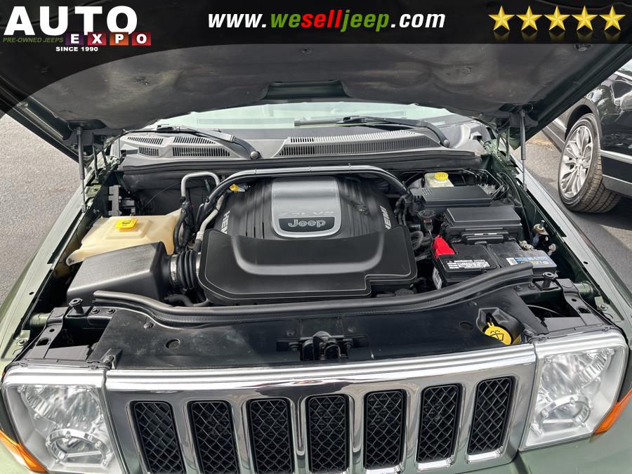 2008 Jeep Commander Overland photo