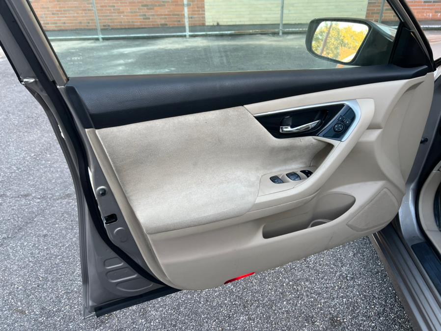 2013 Nissan Altima 2.5 photo