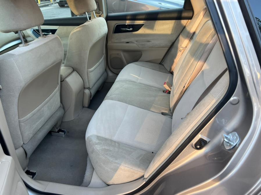 2013 Nissan Altima 2.5 photo