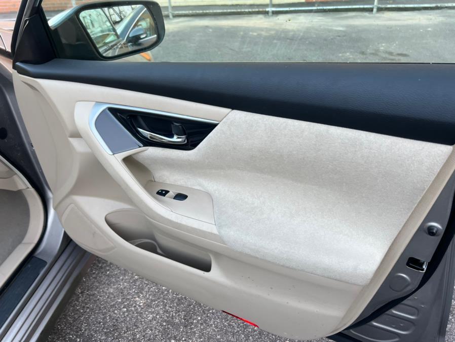 2013 Nissan Altima 2.5 photo