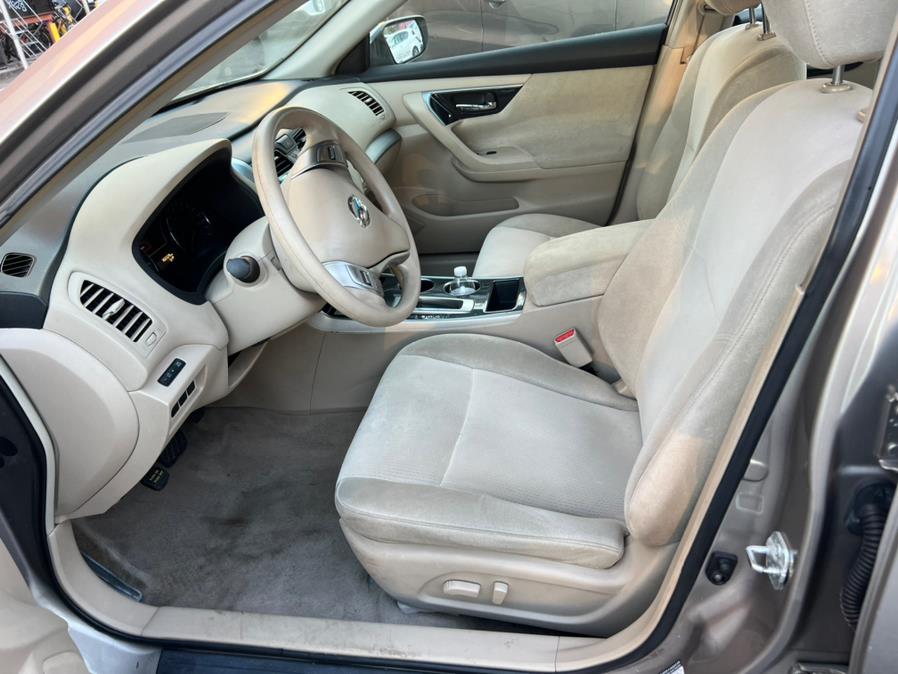 2013 Nissan Altima 2.5 photo