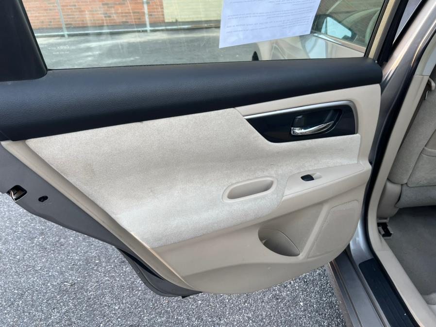 2013 Nissan Altima 2.5 photo