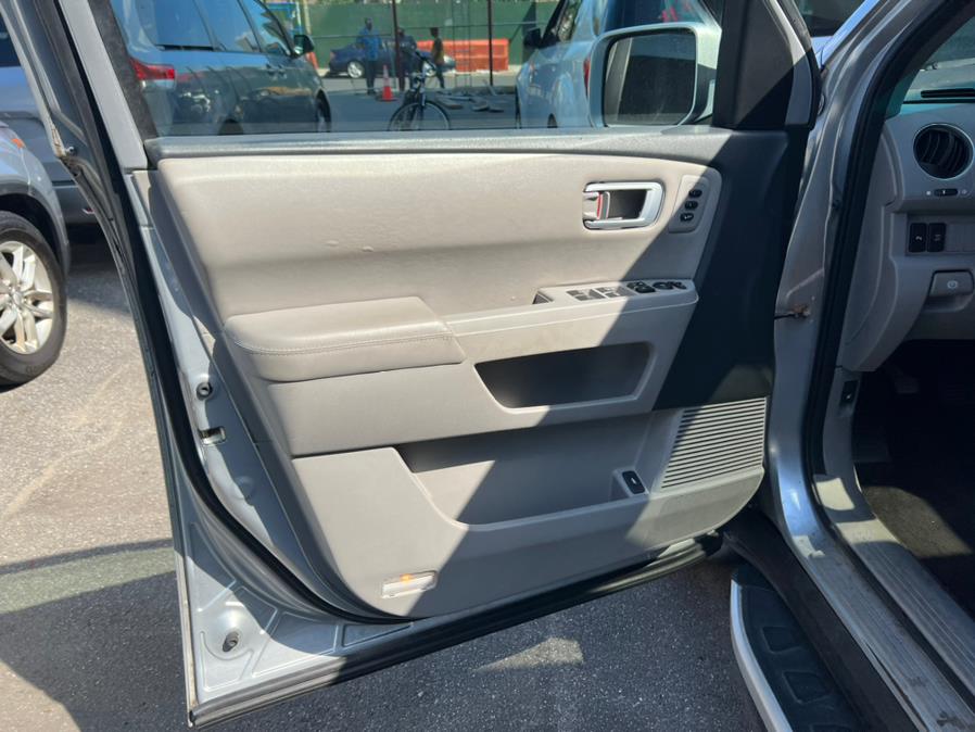 2010 Honda Pilot Touring photo