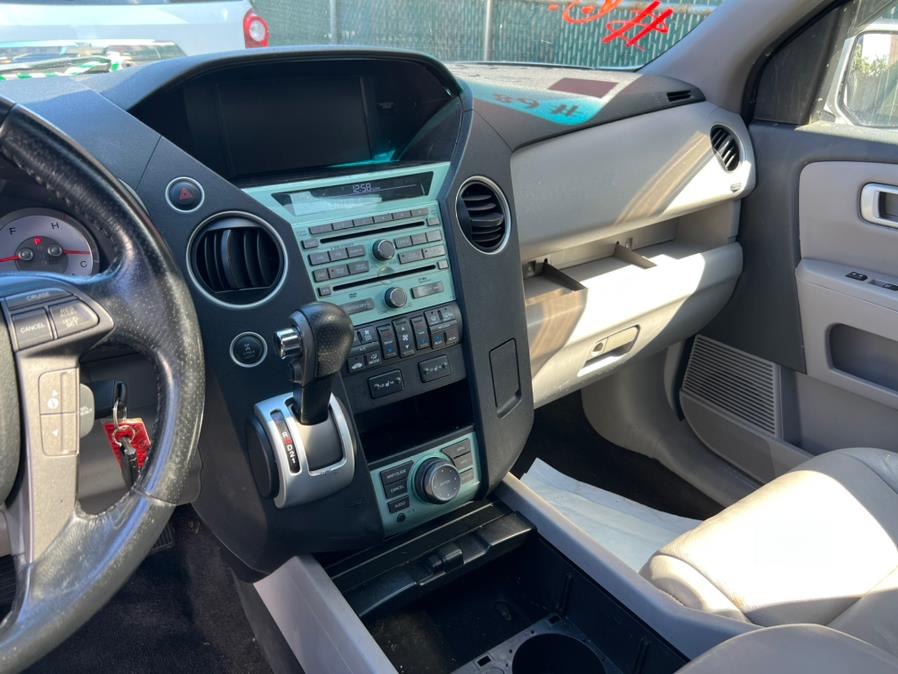 2010 Honda Pilot Touring photo