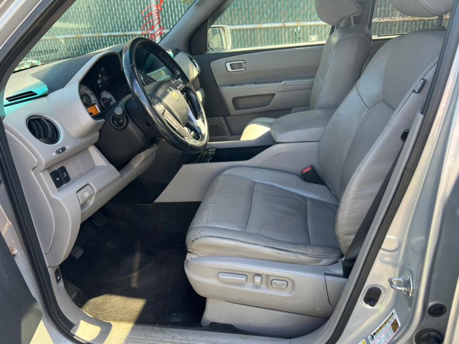 2010 Honda Pilot Touring photo