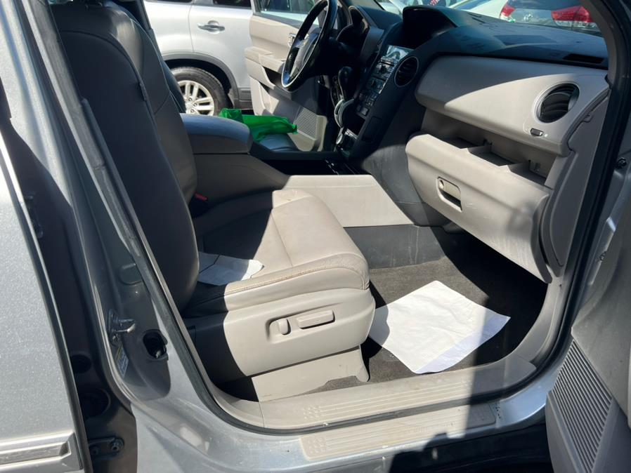 2010 Honda Pilot Touring photo