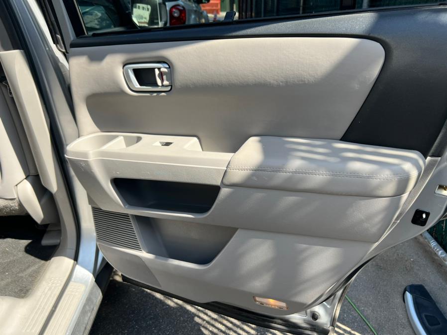 2010 Honda Pilot Touring photo