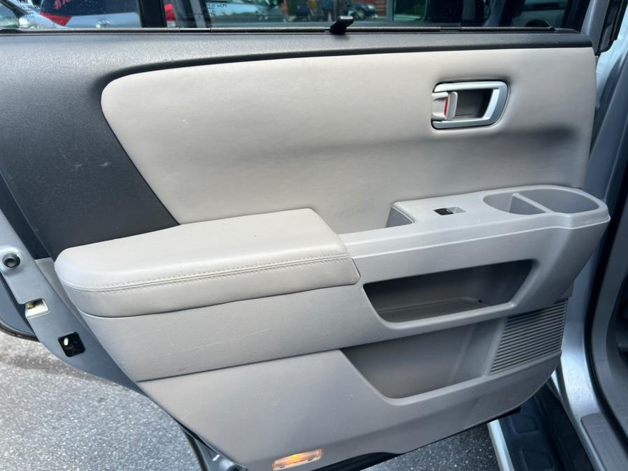 2010 Honda Pilot Touring photo