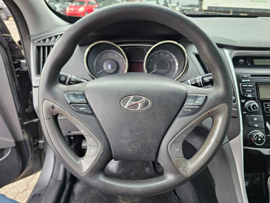 2012 Hyundai Sonata GLS photo