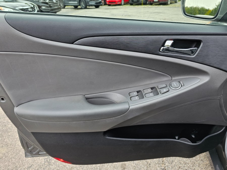 2012 Hyundai Sonata GLS photo