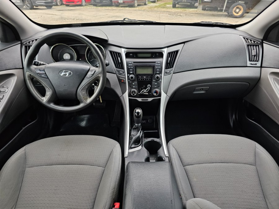 2012 Hyundai Sonata GLS photo