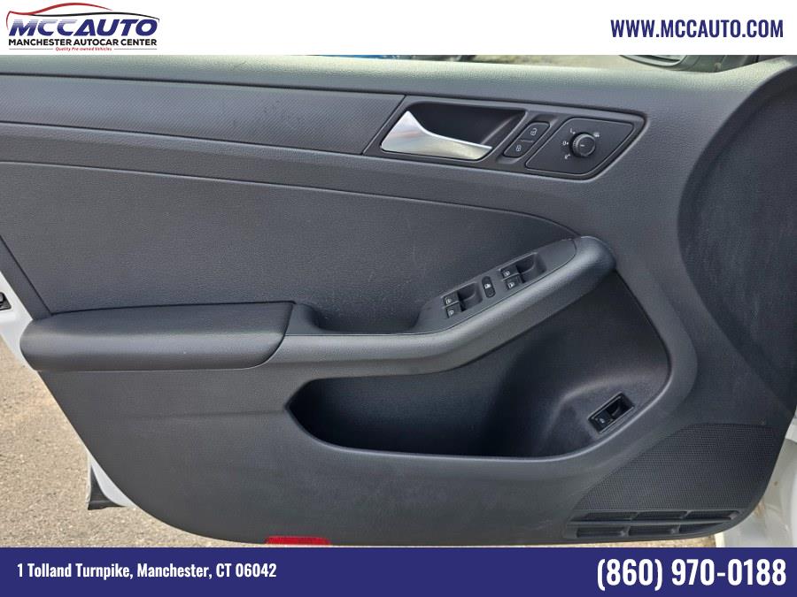 2016 Volkswagen Jetta Sedan 4dr Auto 1.4T S w/Technology photo