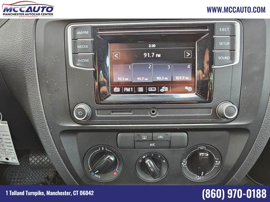 2016 Volkswagen Jetta Sedan 4dr Auto 1.4T S w/Technology photo