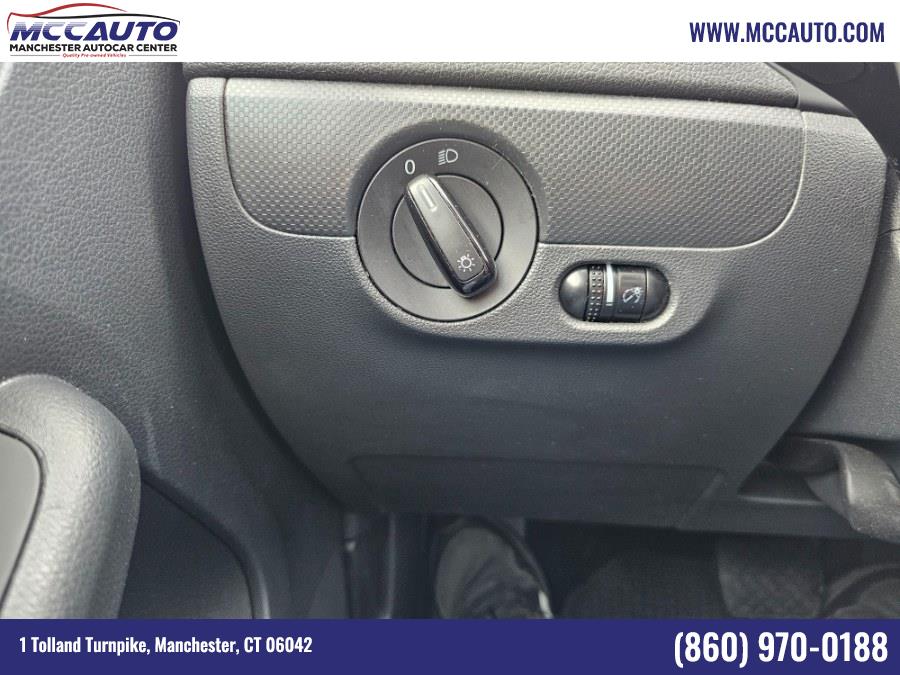 2016 Volkswagen Jetta Sedan 4dr Auto 1.4T S w/Technology photo