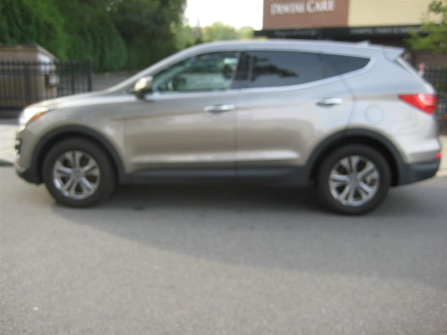 2016 Hyundai Santa Fe Sport 2.4L AWD 4dr SUV photo