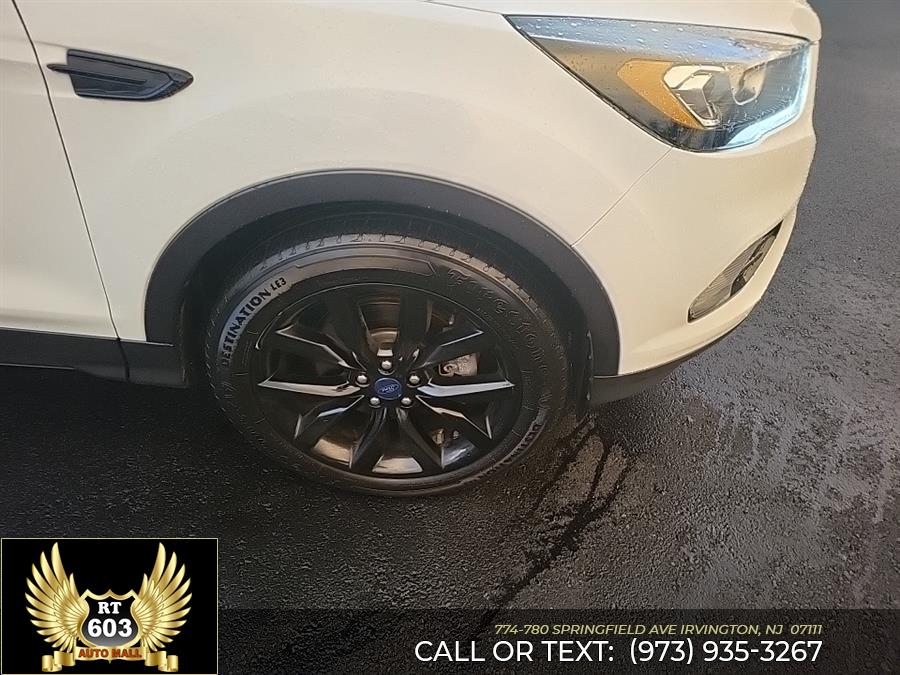 2018 Ford Escape SE 4WD photo