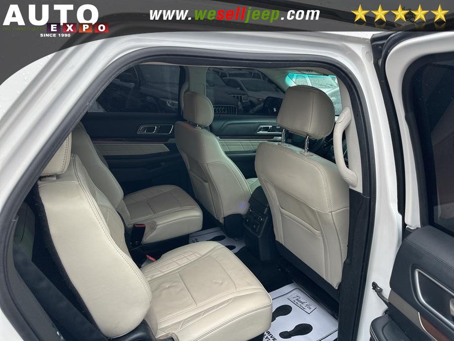 2017 Ford Explorer Platinum 4WD photo