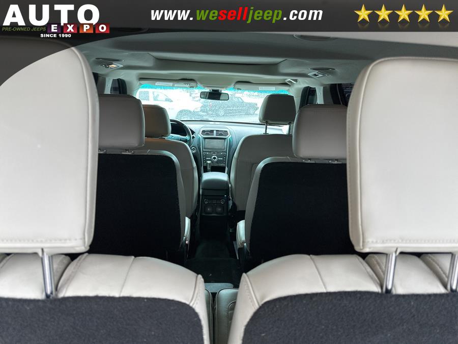 2017 Ford Explorer Platinum 4WD photo