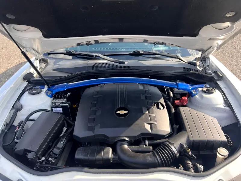 2011 Chevrolet Camaro LT photo