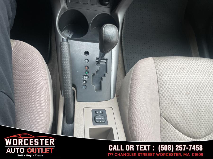 2006 Toyota RAV4 photo