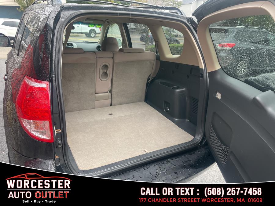 2006 Toyota RAV4 photo