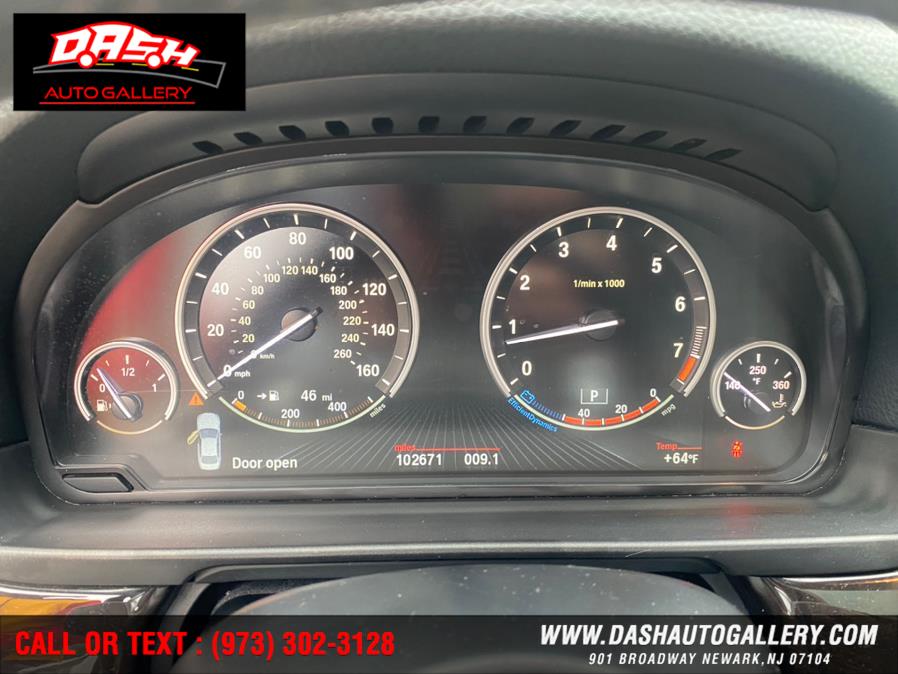 2016 BMW 5-Series 4dr Sdn 528i xDrive AWD photo