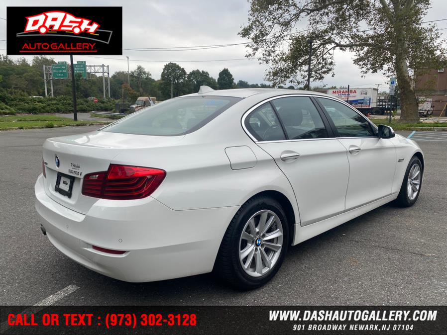 2016 BMW 5-Series 4dr Sdn 528i xDrive AWD photo