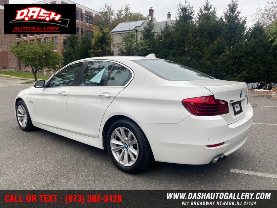 2016 BMW 5-Series 4dr Sdn 528i xDrive AWD photo