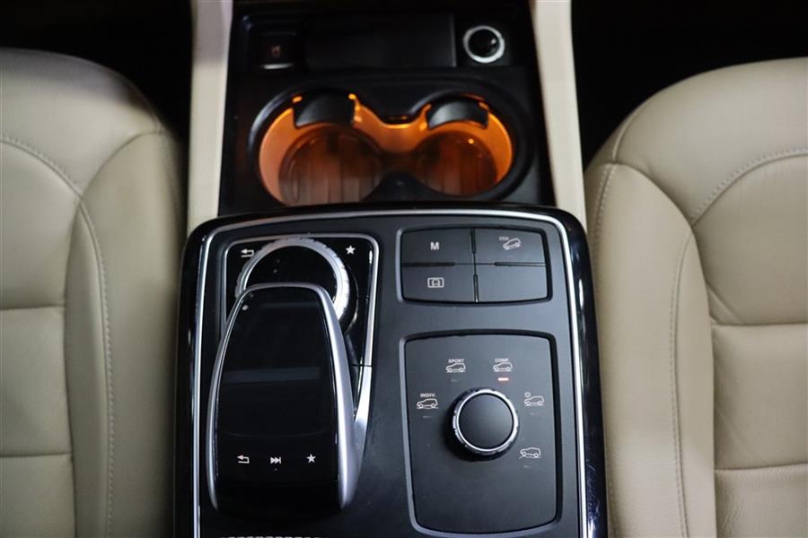 2017 Mercedes-Benz GLE 400 4MATIC photo