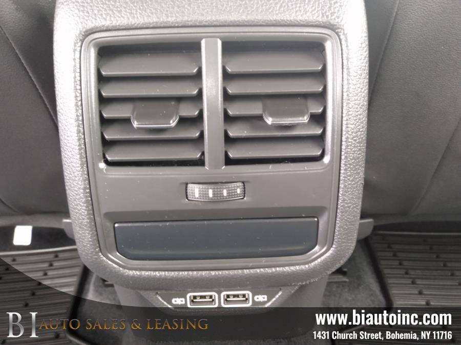 2020 Volkswagen Passat 2.0T SE Auto photo