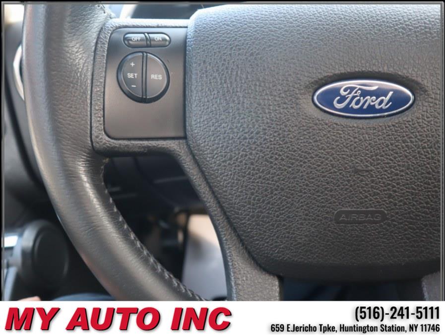 2010 Ford Explorer XLT photo
