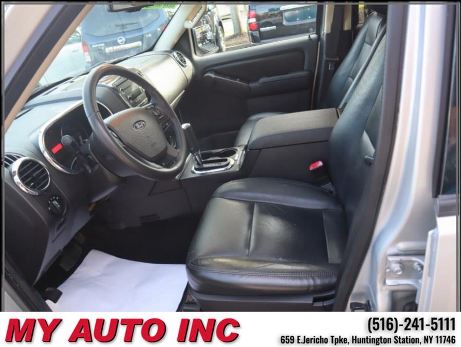 2010 Ford Explorer XLT photo