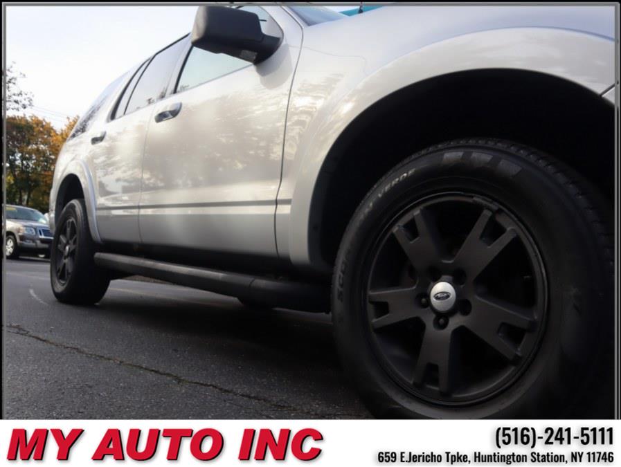 2010 Ford Explorer XLT photo