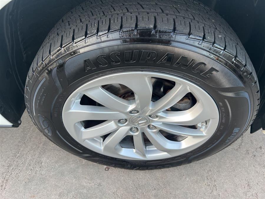 2017 Acura RDX w/Tech AWD 4dr SUV w/Technolog photo