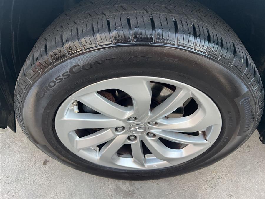 2017 Acura RDX w/Tech AWD 4dr SUV w/Technolog photo