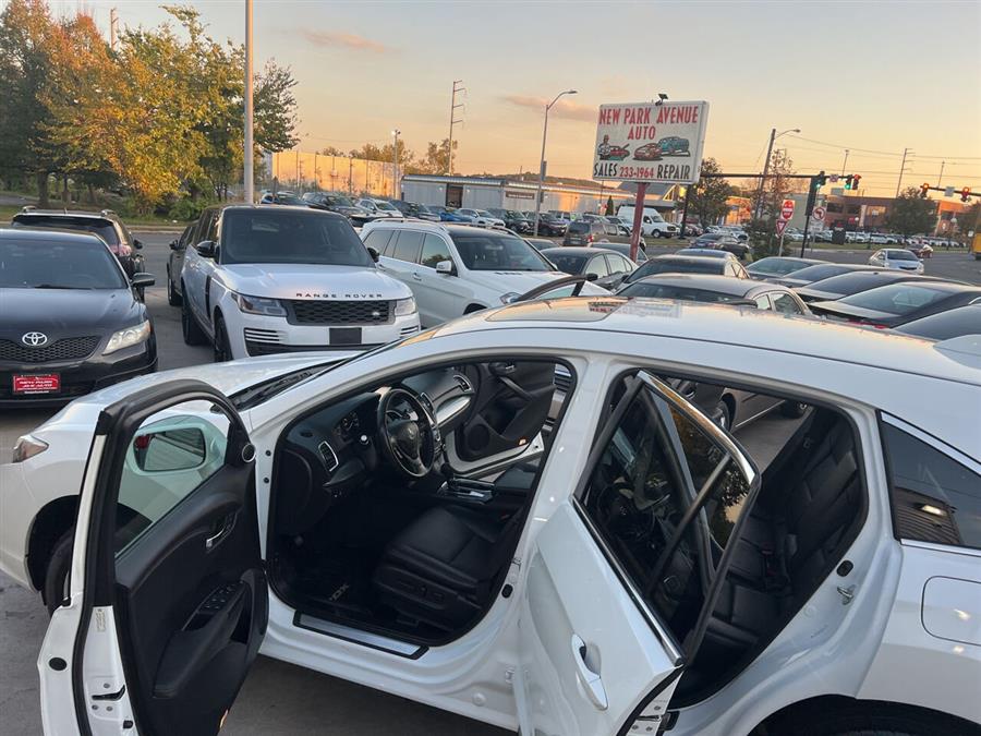 2017 Acura RDX w/Tech AWD 4dr SUV w/Technolog photo