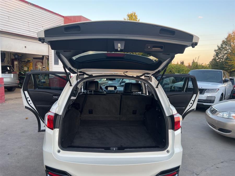 2017 Acura RDX w/Tech AWD 4dr SUV w/Technolog photo