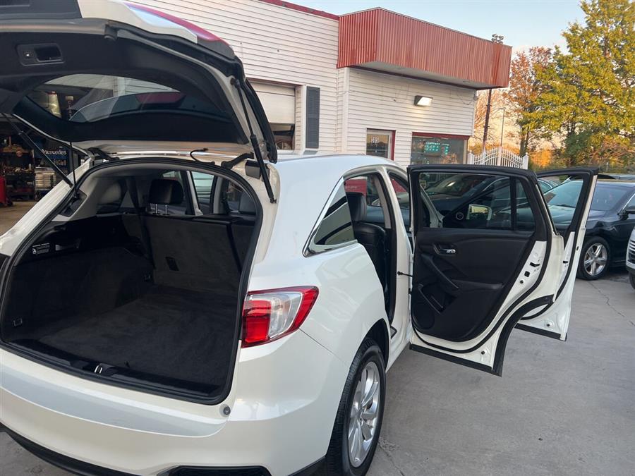 2017 Acura RDX w/Tech AWD 4dr SUV w/Technolog photo