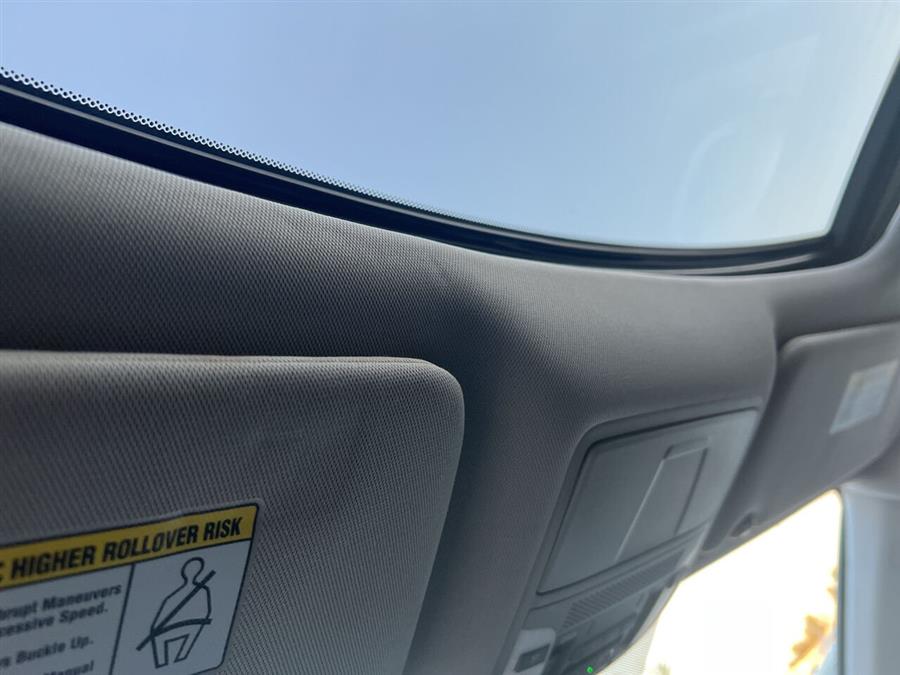 2017 Acura RDX w/Tech AWD 4dr SUV w/Technolog photo