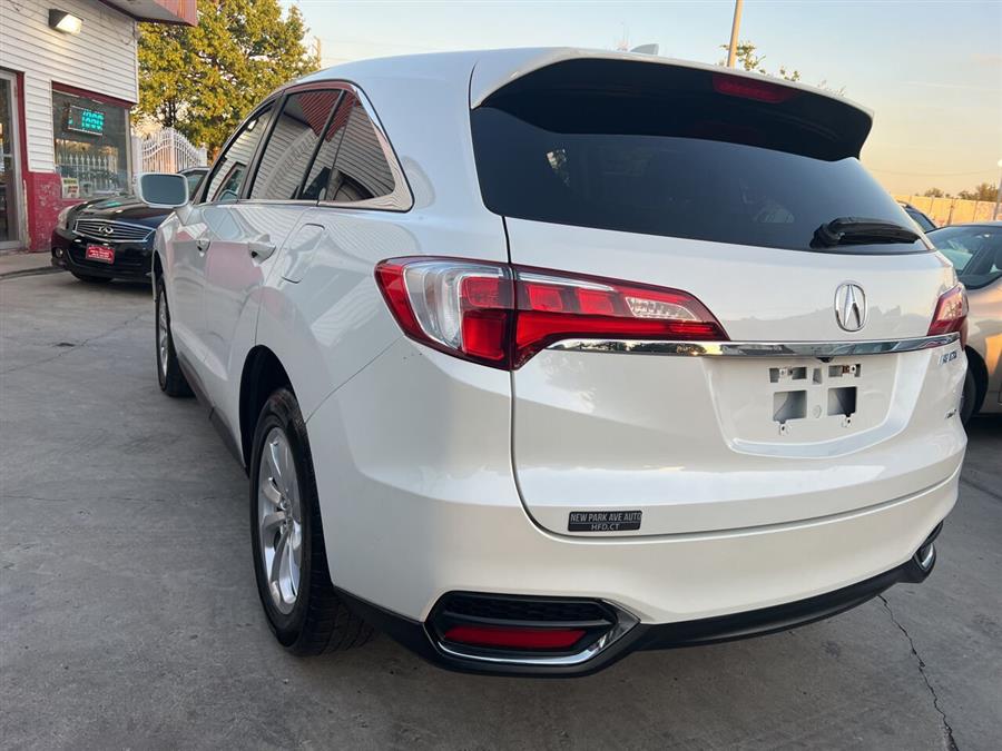 2017 Acura RDX w/Tech AWD 4dr SUV w/Technolog photo