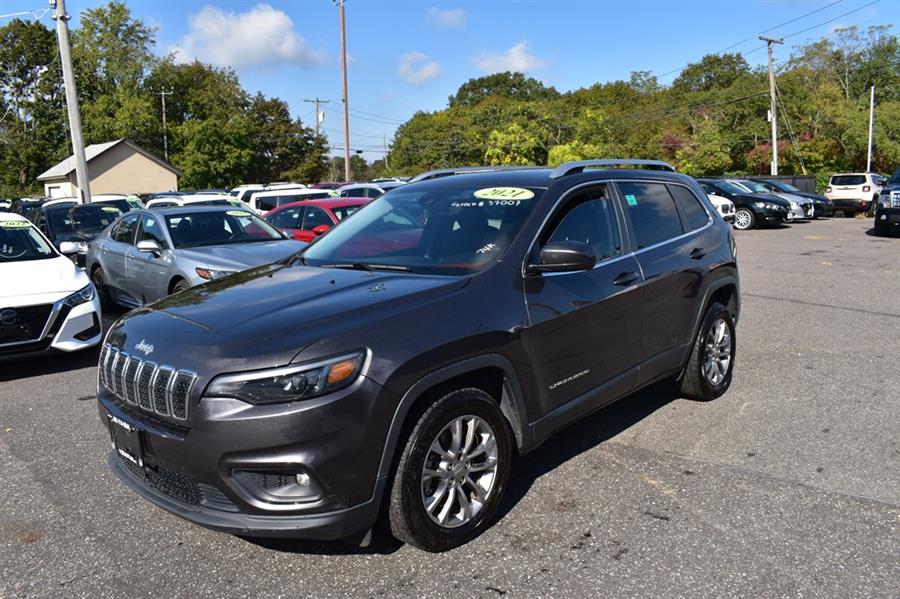 2021 Jeep Cherokee LATITUDE LUX photo